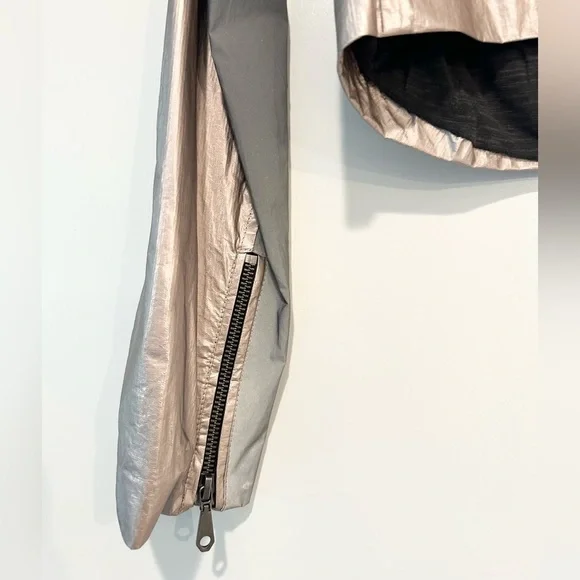 Rebecca Minkoff metallic rose gold moto jacket fits s/m - Picture 4 of 4